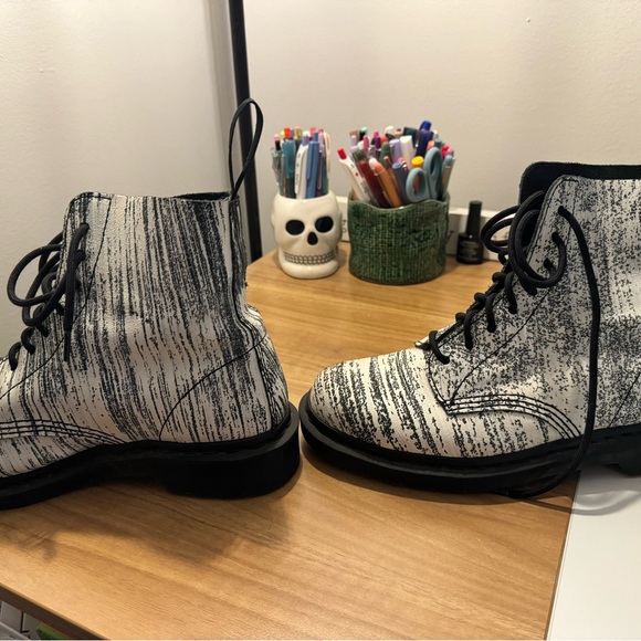 Doc Marten's Pascal Boots - Picture 10 of 12